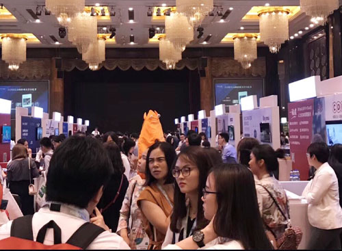 尊龙凯时科技出席HRoot人力资源效劳大会