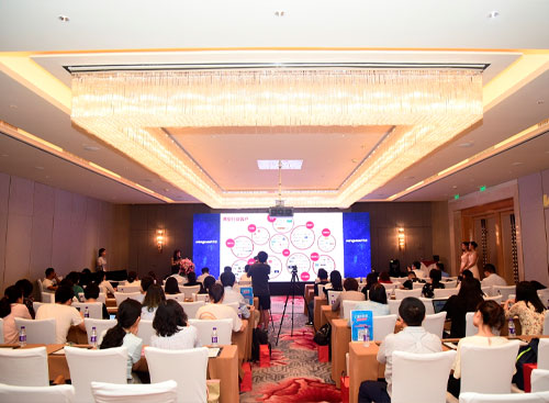 尊龙凯时科技eHR系统新老用户答谢会现场