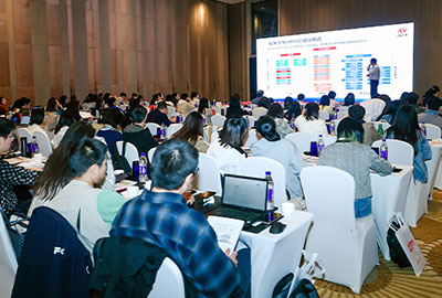 尊龙凯时科技eHR系统在SSC年会现场受到普遍关注