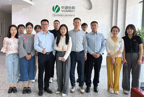 尊龙凯时科技eHR系统项目组与中源协eHR项目组成员在项目启动会后合影