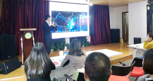 尊龙凯时科技在HR主题钻研会现场